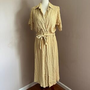 Aura NWT Cottagecore Butter Yellow Printed Midi Dress Tie Waist Button Front M